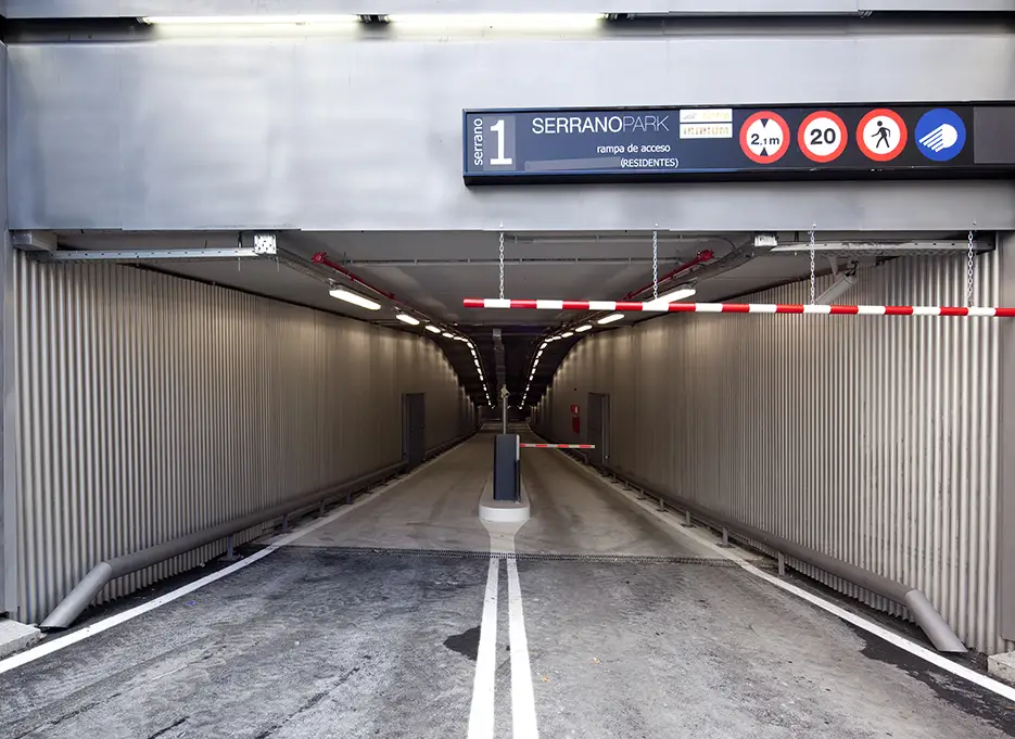 Parquing Serrano